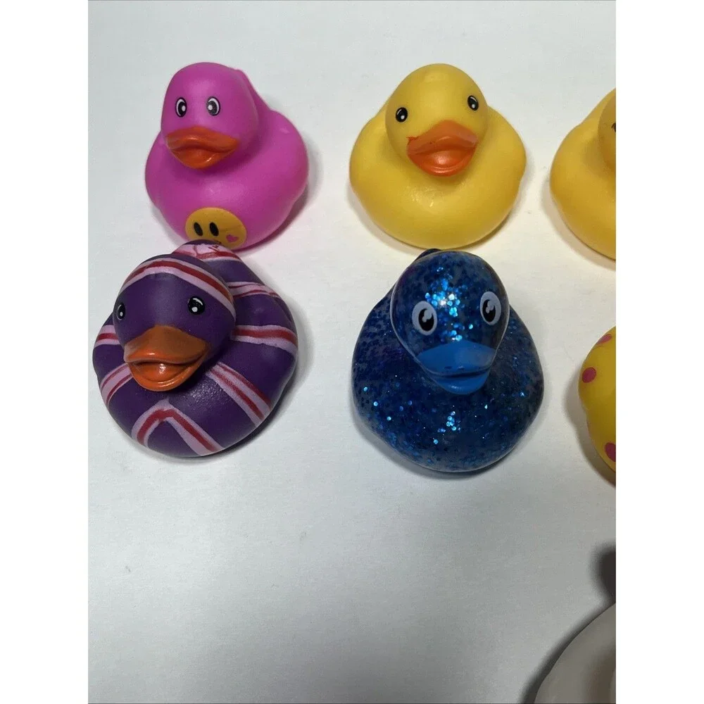 Lot of 14 Rubber Duckies, Jeep Ducking Party Favors Jeep Ducking